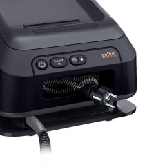Braun CareStyle 7 Pro IS 7286 BK Steam Iron 2700W - Elegant Black & Gold Design for Effortless Ironing!